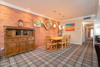 Photo #3: 6232061 Listing