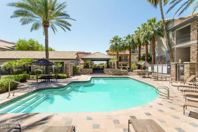 MLS: 6232198 Condo For Sale