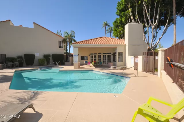 MLS: 6232290 Condo For Sale