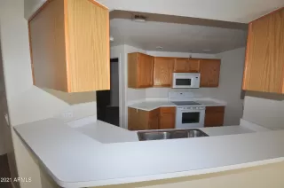 Photo #6: 6232290 Listing 