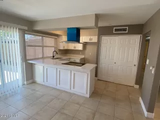 Photo #3: 6232307 Listing 