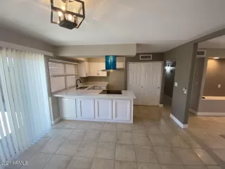 Photo #6: 6232307 Listing 