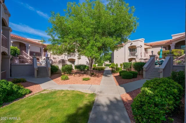 MLS: 6232318 Condo For Sale