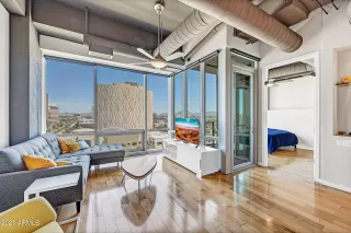 Photo #5: 6232360 Listing 