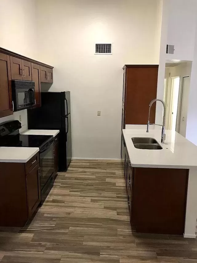 MLS: 6232416 Condo For Sale