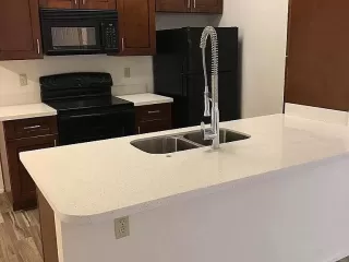 Photo #1: 6232416 Listing