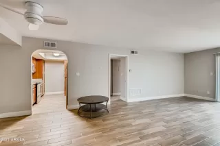 Photo #4: 6232447 Listing 