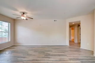 Photo #4: 6232737 Listing