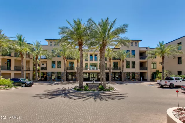 MLS: 6232787 Condo For Sale