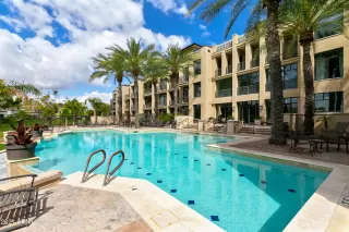 Photo #3: 6232787 Listing