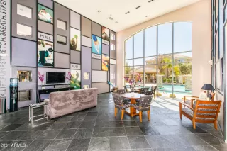 Photo #4: 6232809 Listing