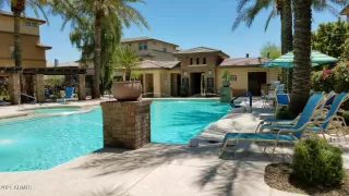 Photo #2: 6232854 Listing