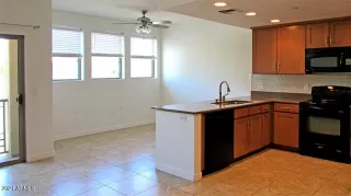 Photo #6: 6232854 Listing