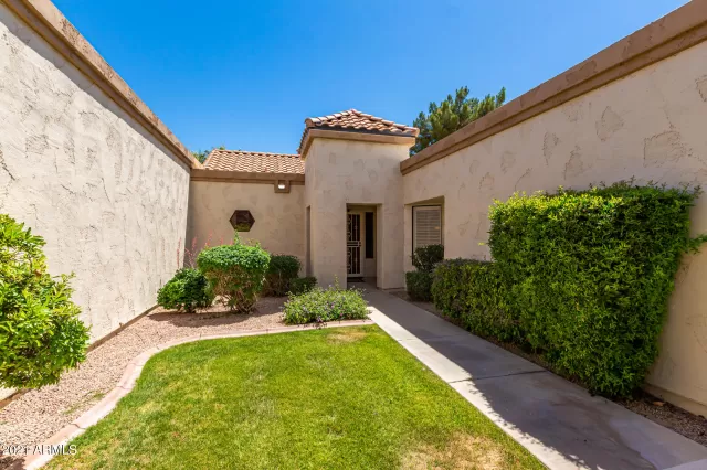 MLS: 6232907 Condo For Sale