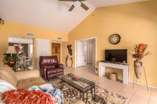 Photo #3: 6232907 Listing 