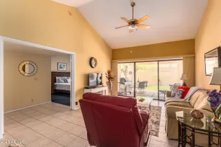 Photo #5: 6232907 Listing 