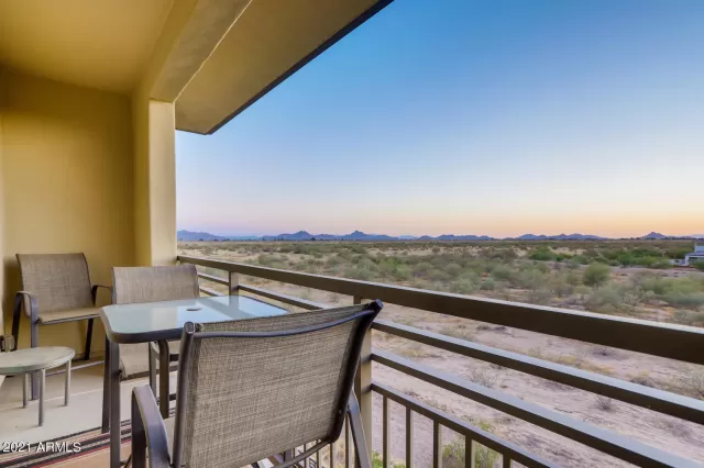 MLS: 6233045 Condo For Sale