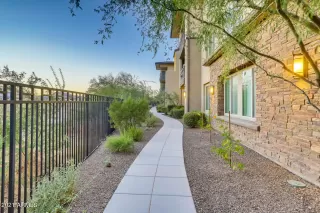 Photo #3: 6233045 Listing 