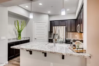 Photo #5: 6233045 Listing 