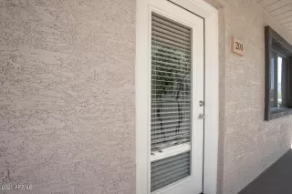 Photo #2: 6233064 Listing 