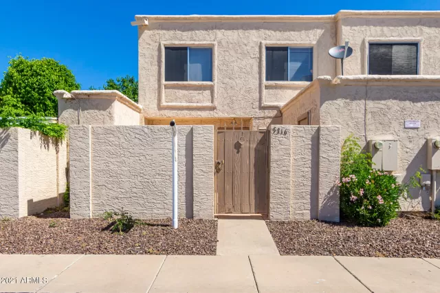 MLS: 6233145 Condo For Sale