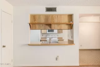 Photo #5: 6233145 Listing 