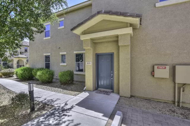 MLS: 6233158 Condo For Sale