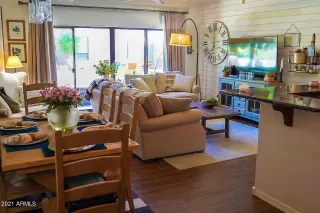 Photo #2: 6233220 Listing