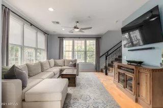 Photo #4: 6233236 Listing