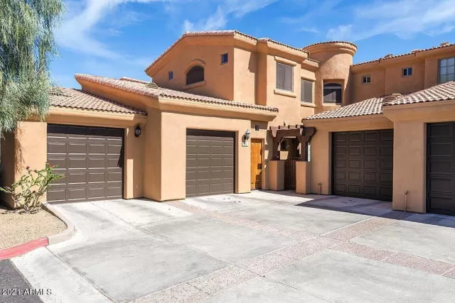 MLS: 6233281 Condo For Sale