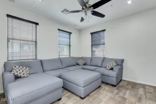 Photo #5: 6233604 Listing