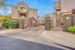 Photo #2: 6233806 Listing