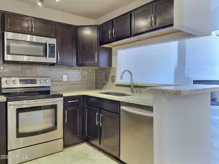 Photo #4: 6233813 Listing