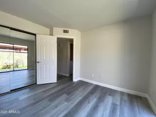 Photo #6: 6233813 Listing