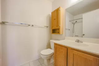 Photo #6: 6233823 Listing