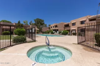 Photo #1: 6233828 Listing