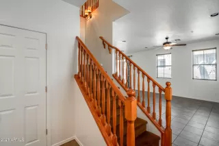 Photo #4: 6233900 Listing