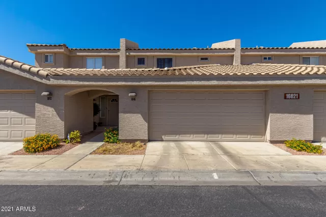 MLS: 6233987 Condo For Sale