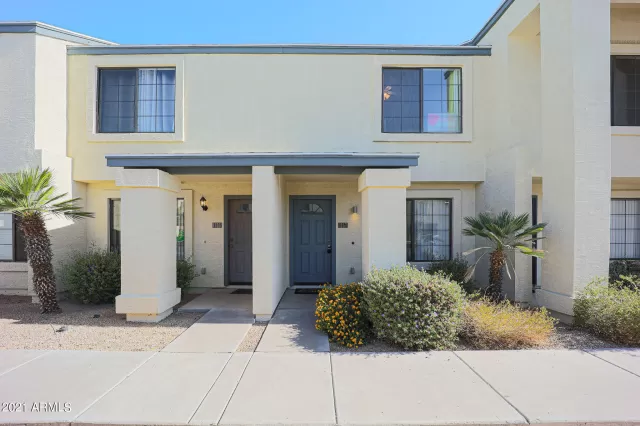 MLS: 6234039 Condo For Sale