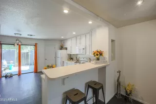 Photo #4: 6234039 Listing