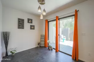 Photo #6: 6234039 Listing