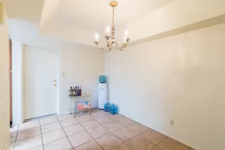 Photo #3: 6234225 Listing