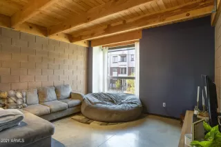 Photo #6: 6234306 Listing