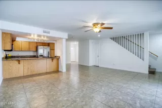 Photo #2: 6234330 Listing 