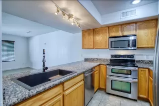 Photo #4: 6234330 Listing 