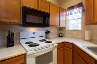 Photo #3: 6234408 Listing