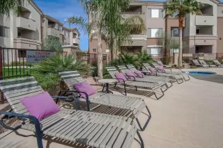 Photo #5: 6234532 Listing