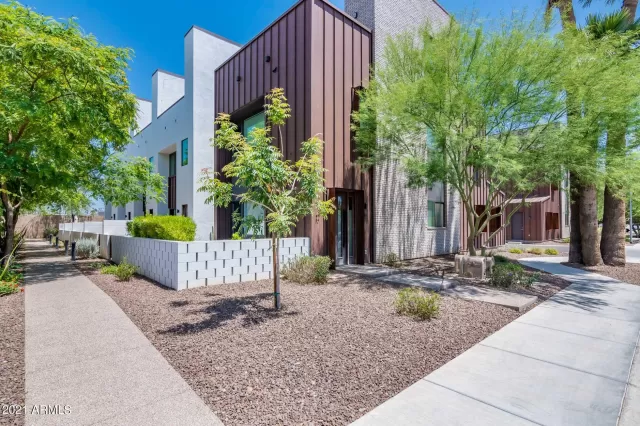 MLS: 6234610 Condo For Sale