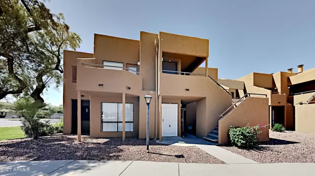 MLS: 6234876 Condo For Sale