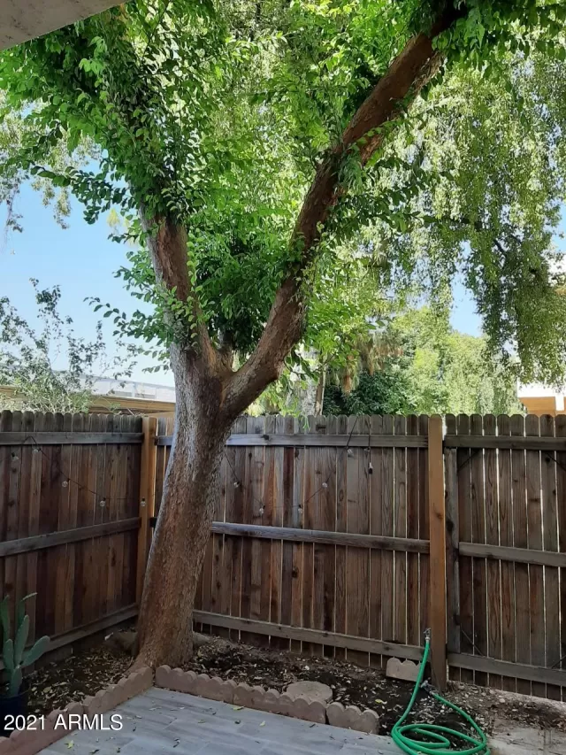 MLS: 6234888 Condo For Sale